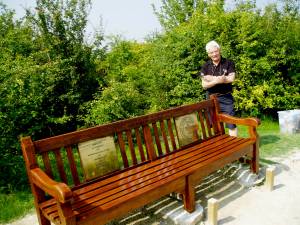 Murdo and the bench at Lochnager Crater
